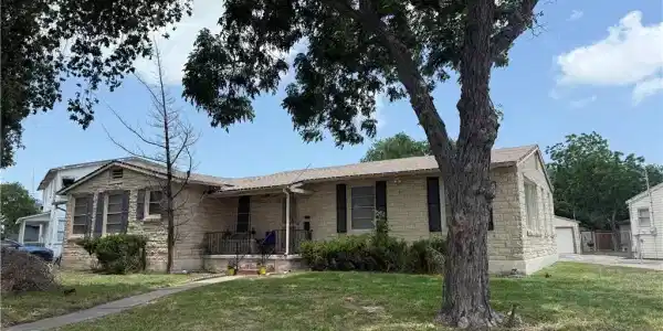 2802 Devon Drive