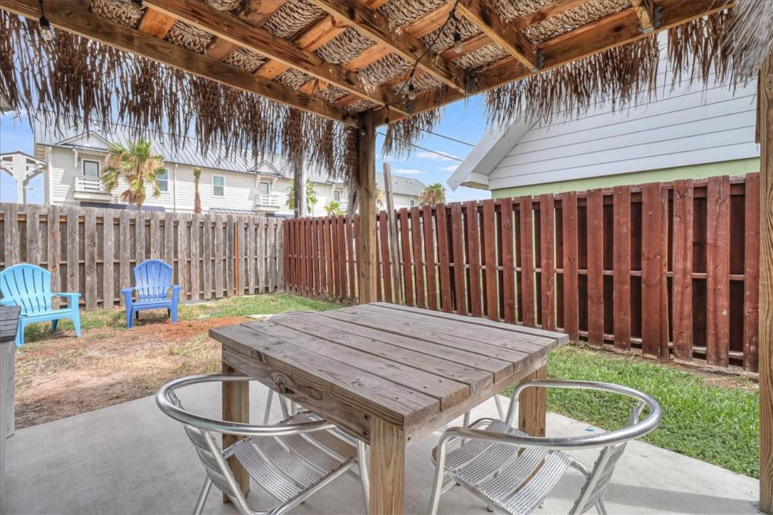 Image 2: Palapa shaded patio
