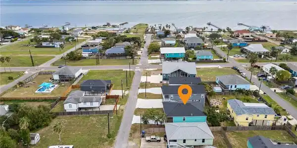 217 Las Palmas Drive