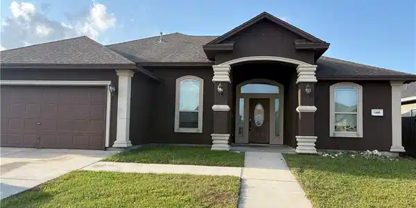 1605 Sea Oak Drive