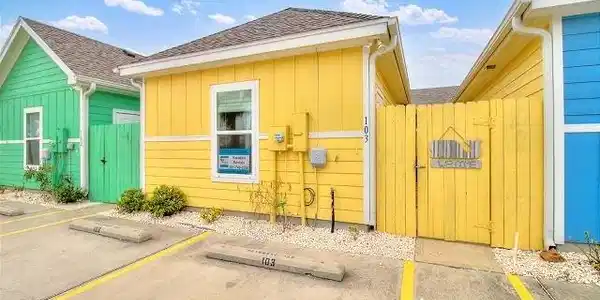 2212 State Highway 361