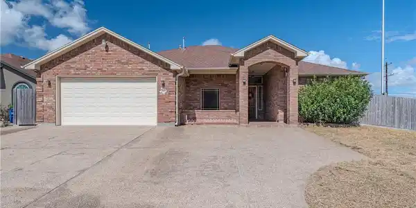 3901 Elvis Drive