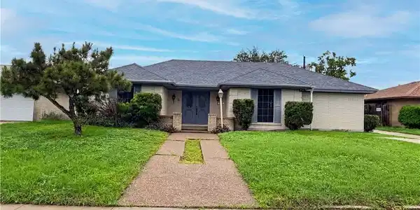 3710 Kingston Drive