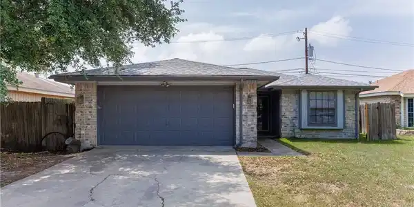 6117 Camwood Drive