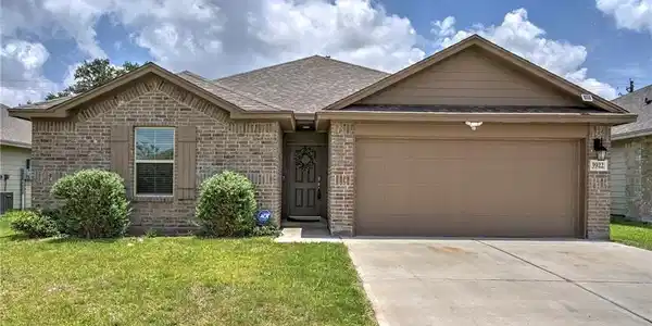 3922 Jayden Drive