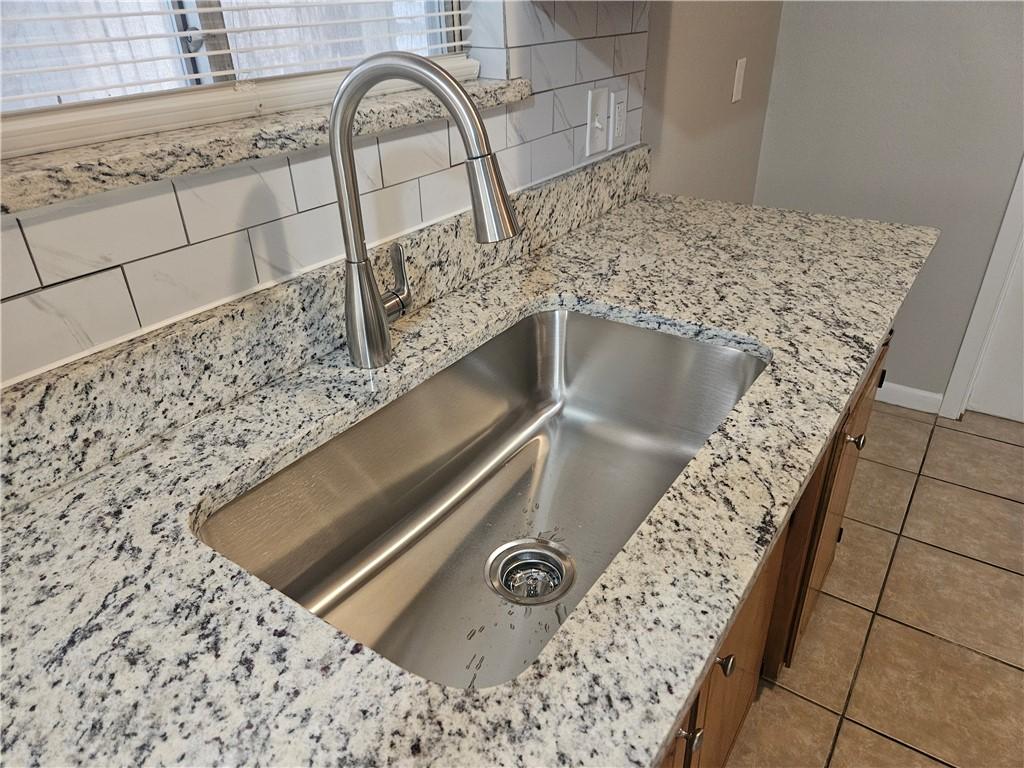 Image 4: New Granite, Sink and Faucet
