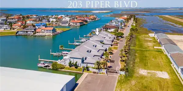 203 Piper Boulevard