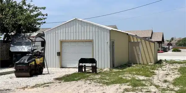 413 Trojan Street