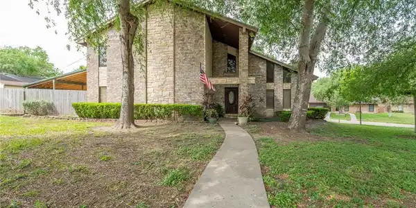 10817 Stonewall Boulevard