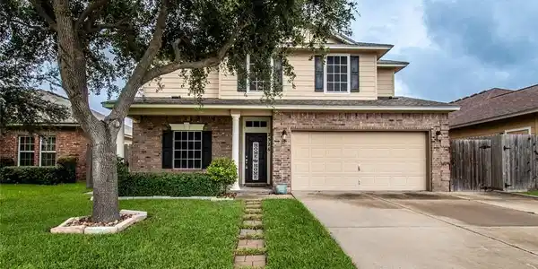 2526 Whirlwind Street