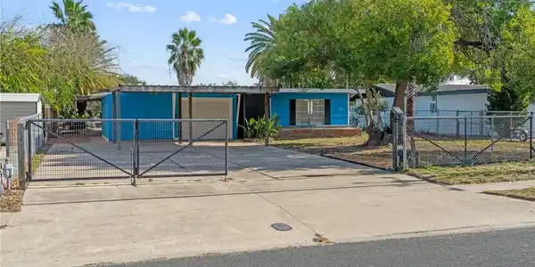 3231 Jamaica Drive