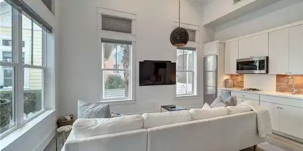 Image 2: Living Room
