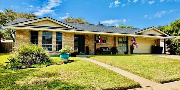 434 Troy Drive