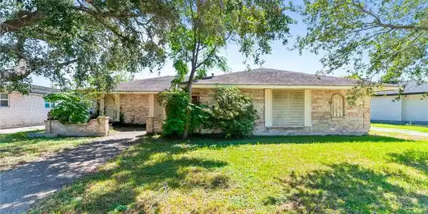 1010 Pyramid Drive