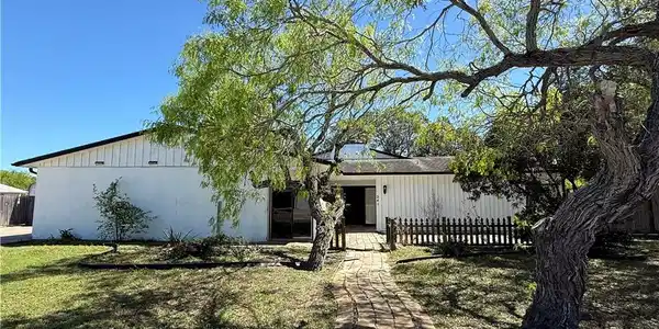 241 Chenoweth Drive