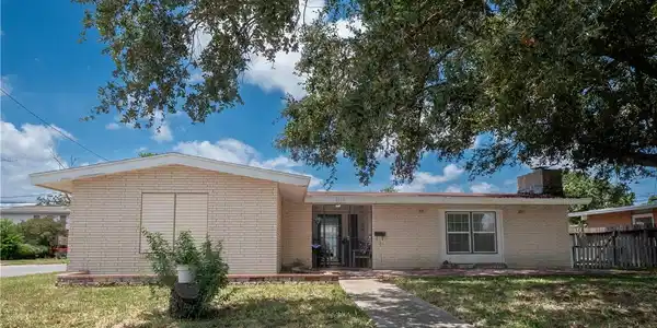 1333 Casa Verde Drive