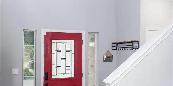 Image 3: Come on in!