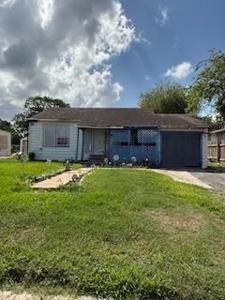 541 Villa Drive