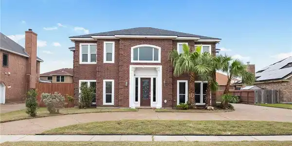 7465 Lake Micala Drive
