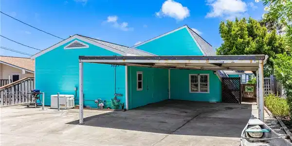 3229 Nassau Drive