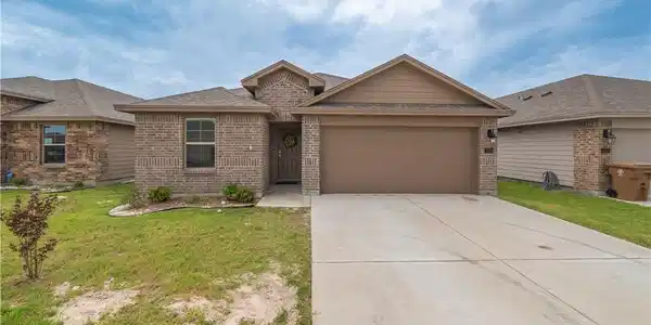 1513 Pleasant Drive