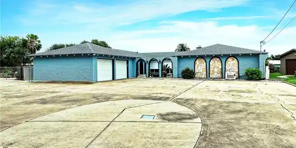 3306 Bali Drive