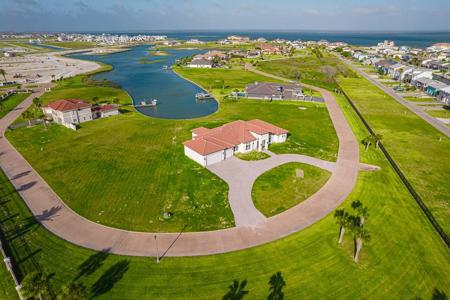 6 La Buena Vida Drive