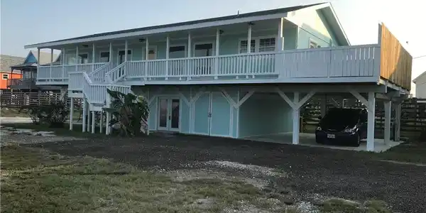 3021 Laguna Shores