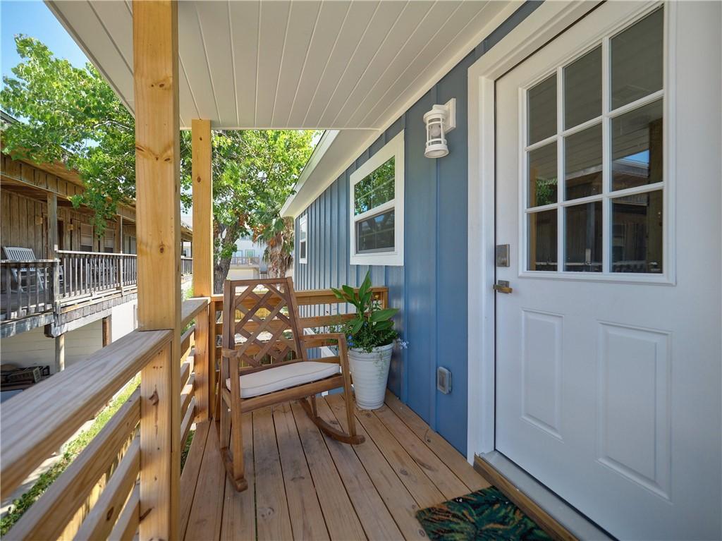 Image 3: Enjoy sitting outside on porch before entering int