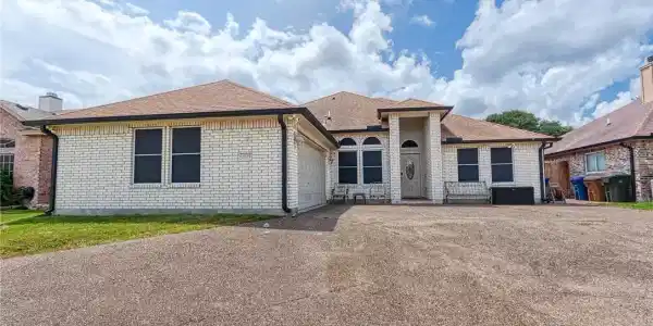 2525 Twine Drive