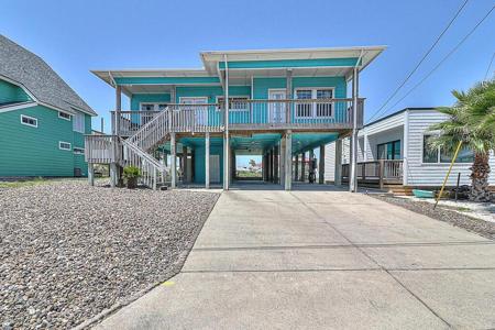 702 La Juana Court