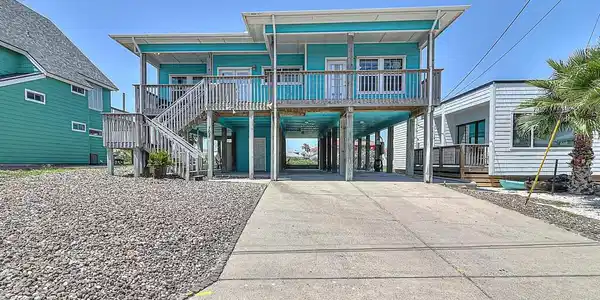 702 La Juana Court