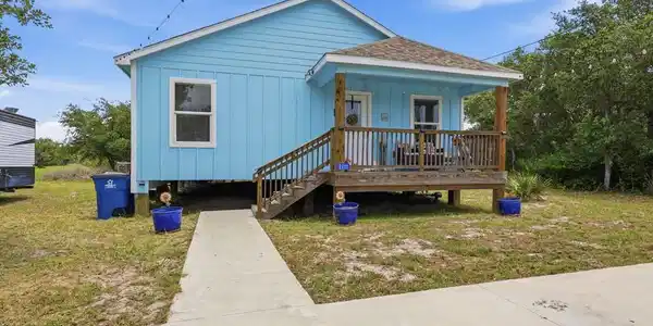 2111 Lone Star