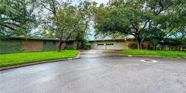 230 Circle Drive