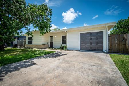 5933 Lucille Dr