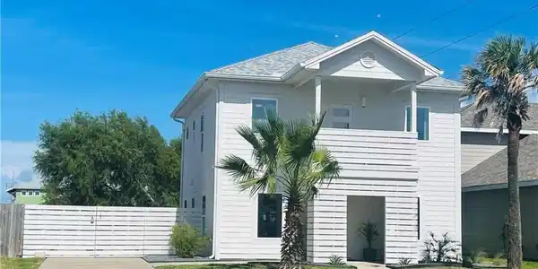 1012 Channel Vista Drive