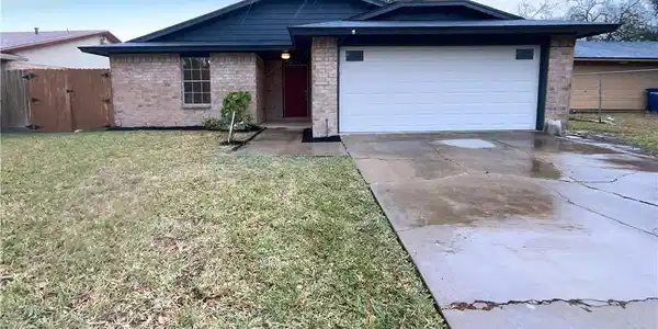 3105 Crest Veil Drive