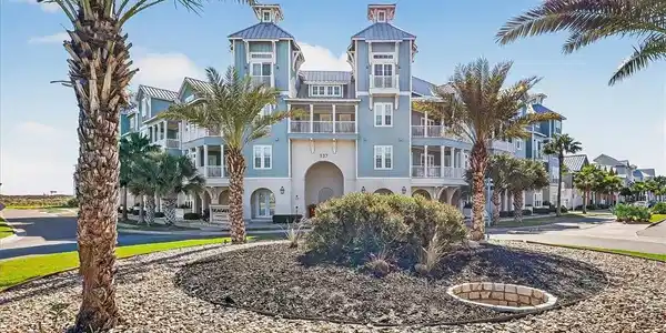 137 Palmilla