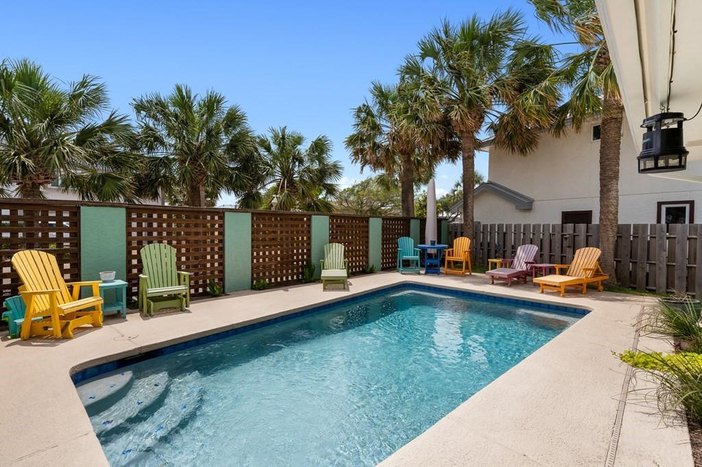 Image 4: Heated Pool