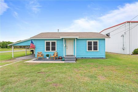 716 8th Street