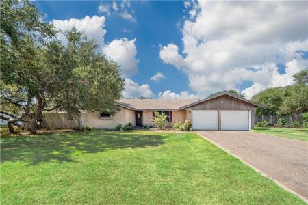 421 Glenoak Drive