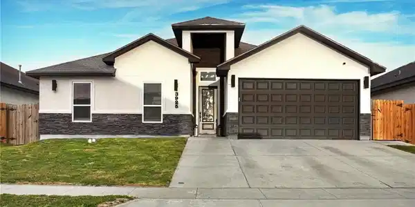 3925 Karo Drive