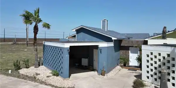 6233 Highway 361