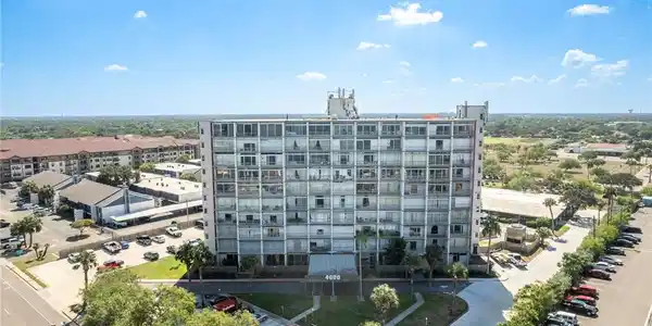 4600 Ocean Drive