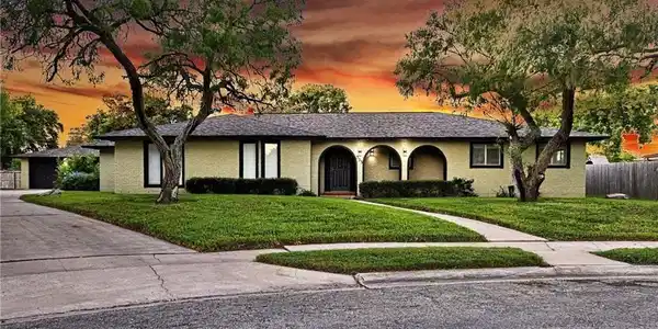 333 Baycliff Drive