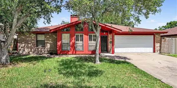 513 Poenisch Drive