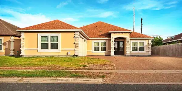 3813 Elvis Drive