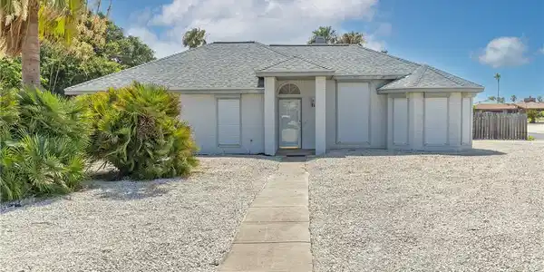 15334 Gypsy Street
