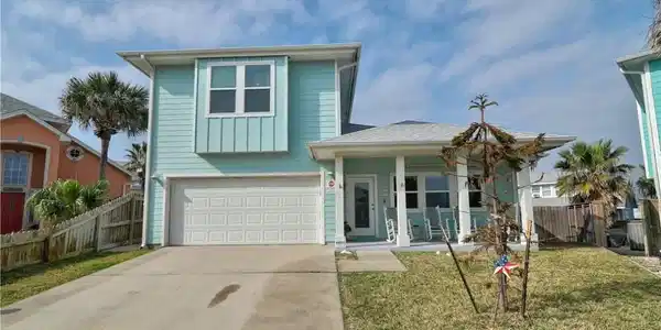 1818 Palisades Drive