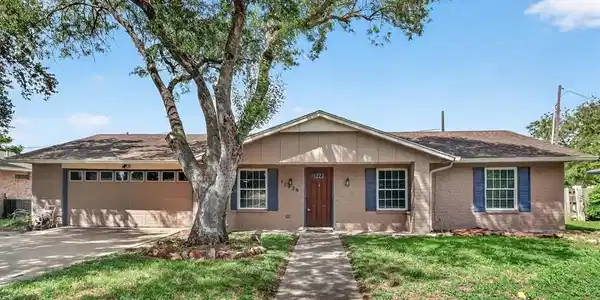 11129 Mulholland Drive